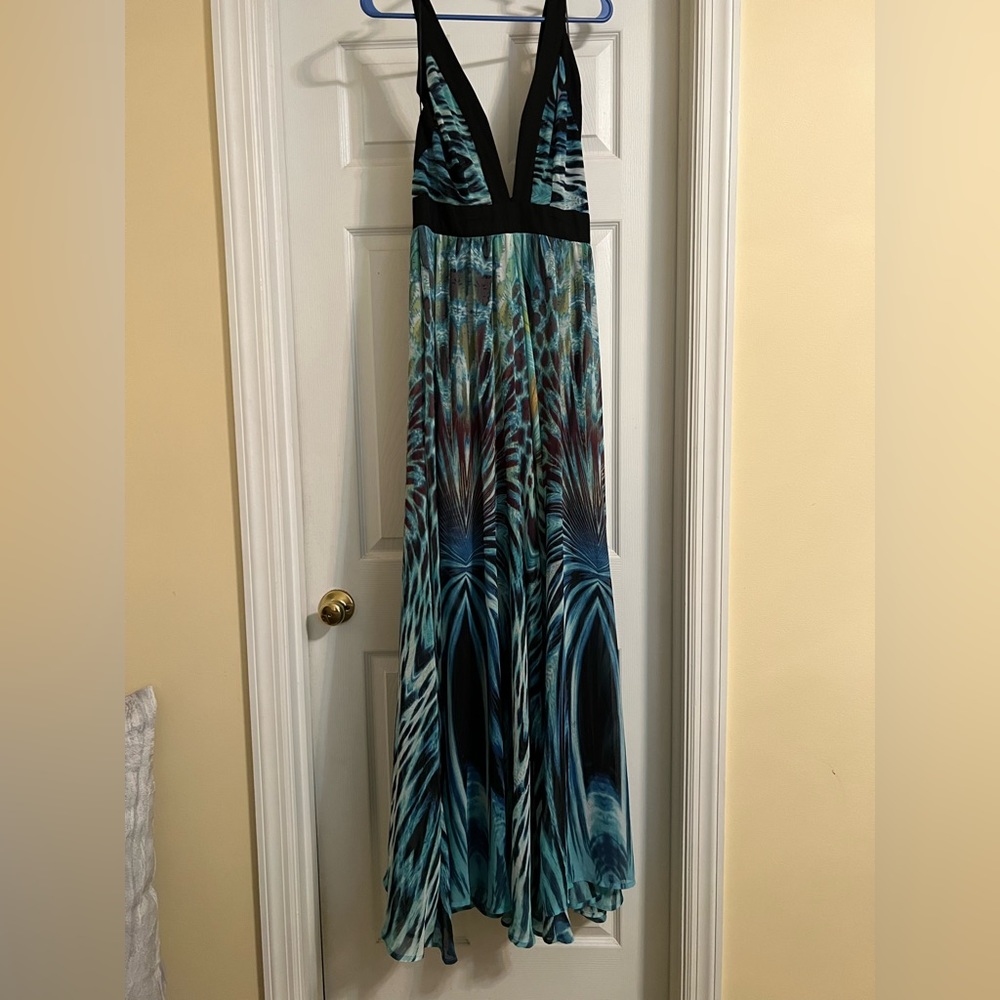 NWOT Maxi Dress- Size Small